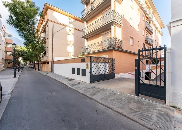 Malagasuite Terrace&Parking Stay Fuengirola