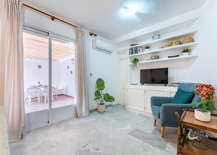 Malagasuite Terrace&Parking Stay Fuengirola