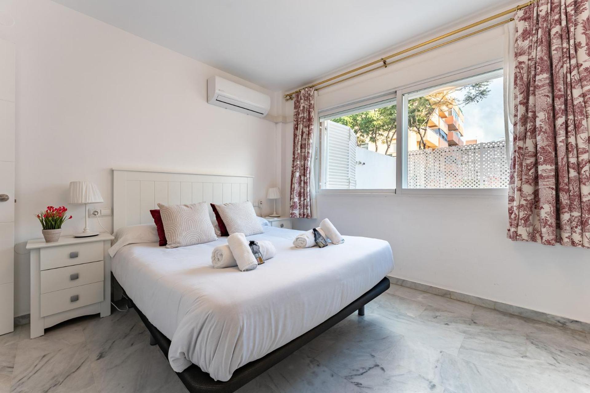 Malagasuite Terrace&parking Apartment Fuengirola